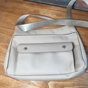 EUC Longchamp Beige Purse Leather snap pocket
